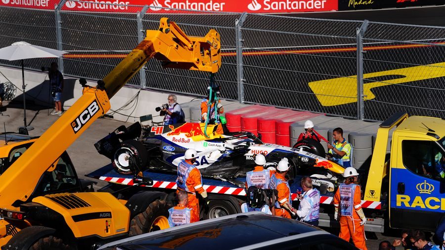 Første offer i F1: Rookien i muren