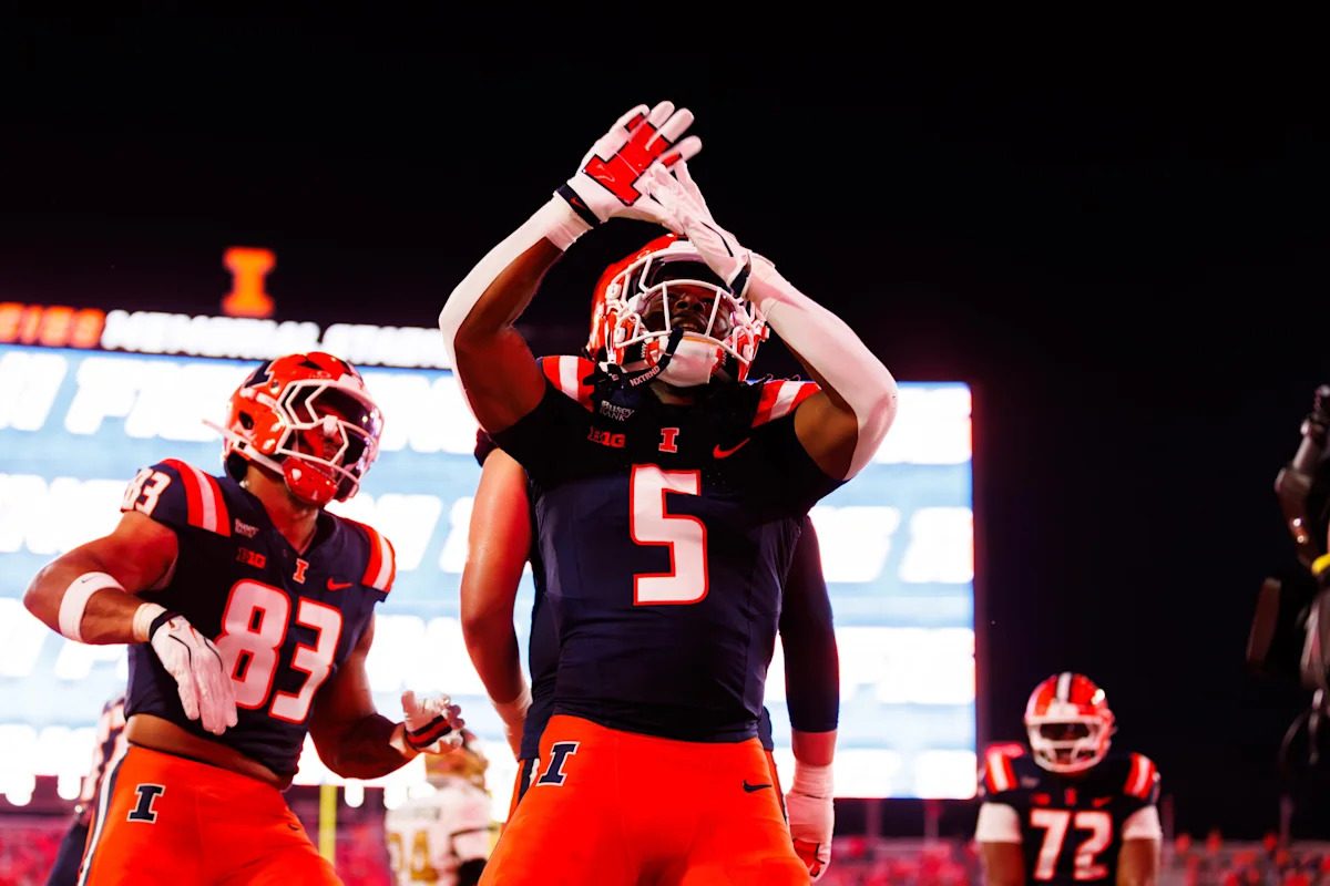 Illinois’ efficient offense compensated for dodgy defense