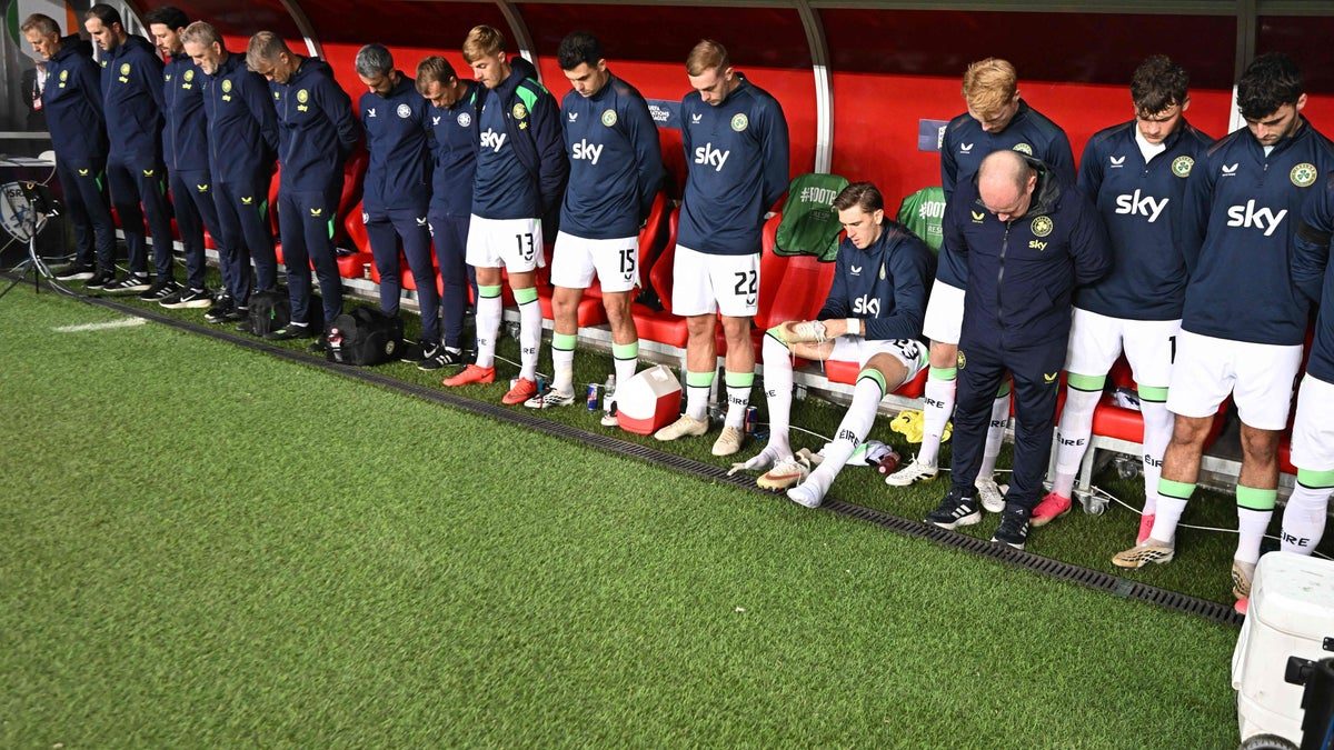Irländsk protest mot Israel inför fotbollsmatch