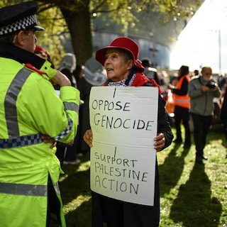 Steun aan Palestine Action kan een lange gevangenisstraf opleveren. ‘Dit is een politiek gekleurd verbod’