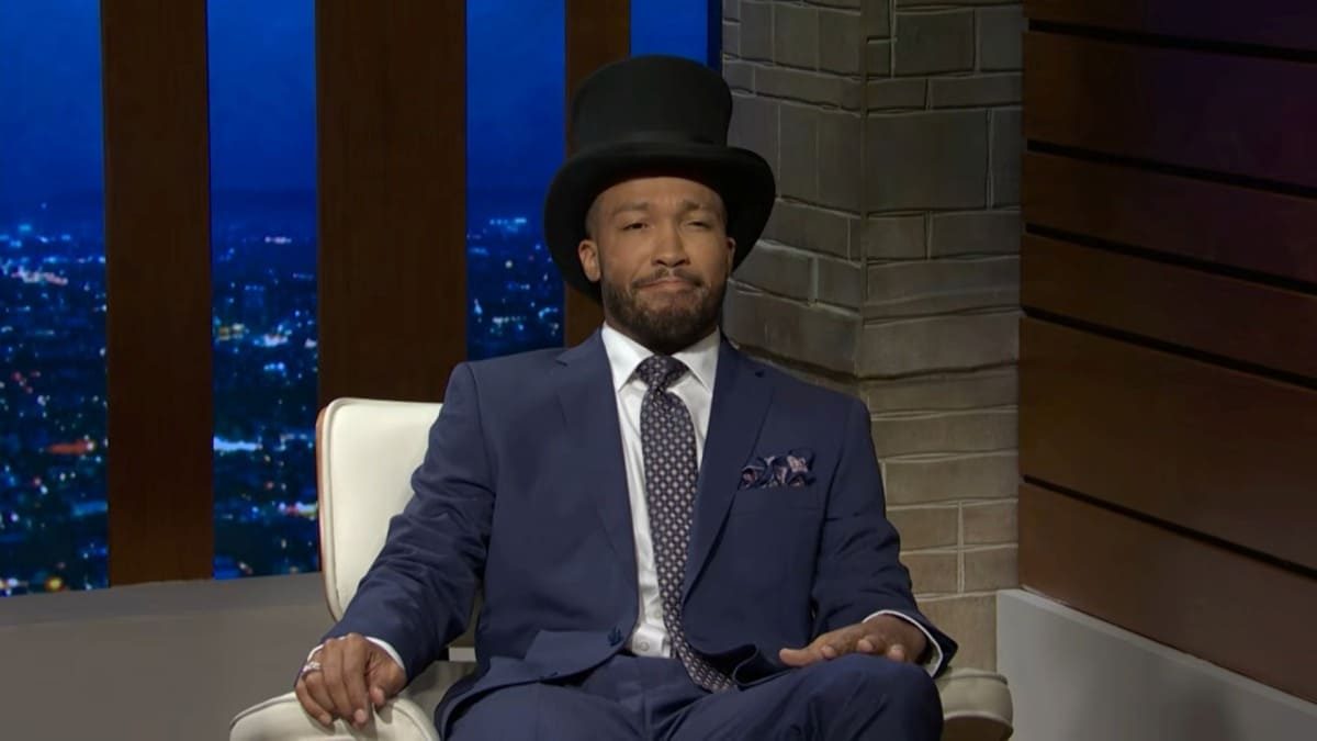 Jalen Brunson takes a laid-back and belated victory lap on the season premiere of Saturday Night Live