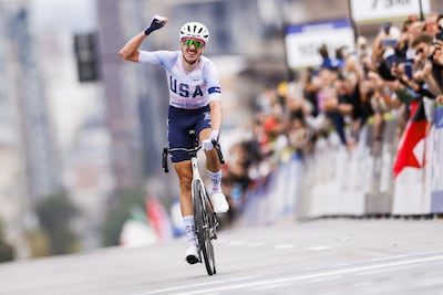 Une course d’anthologie et une surprise monumentale: Brandon McNulty sacré champion du monde à Montréal