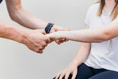 Consulter un kiné sans ordonnance? Ce sera bientôt possible pour certaines douleurs