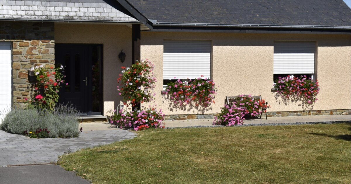 Bertrix célèbre la passion florale : 50 participants honorés pour leurs jardins fleuris lors du concours annuel