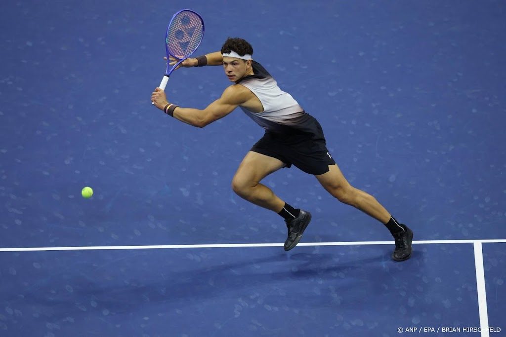 Shelton klopt landgenoot Tiafoe en treft Zverev in finale US Open