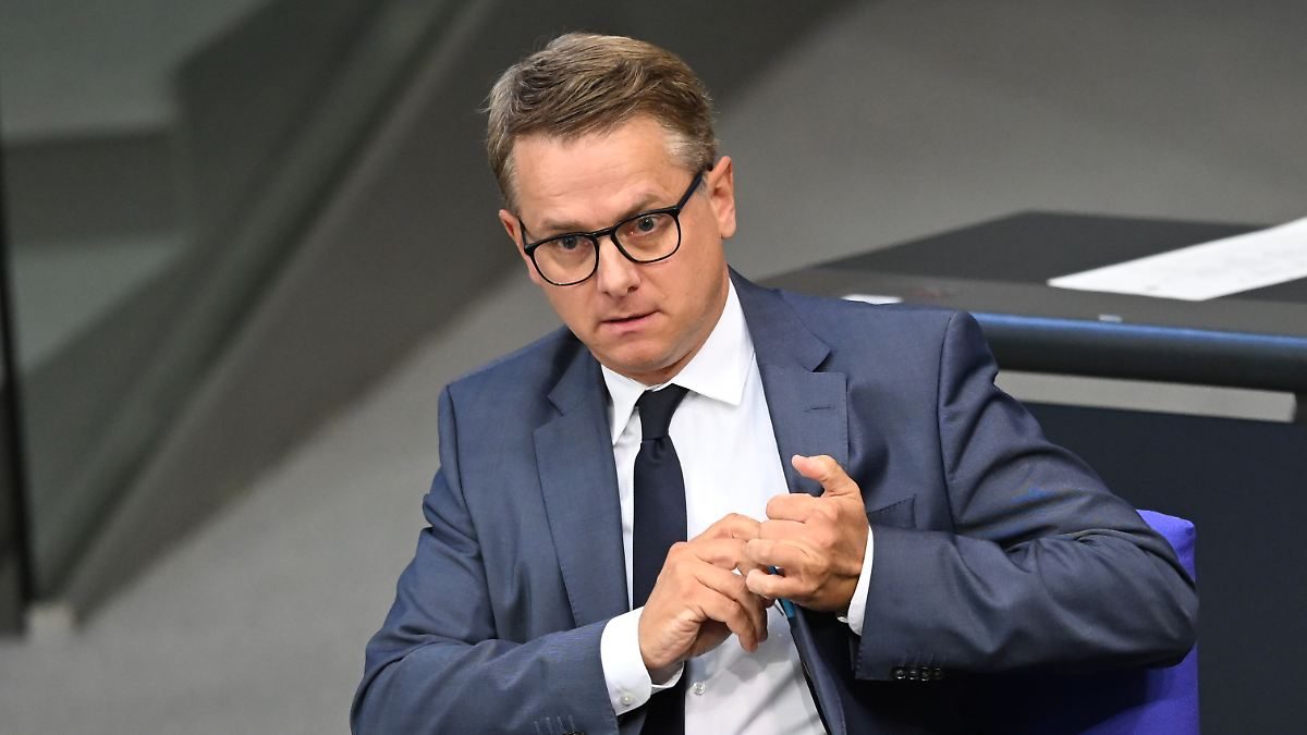 Streit sei nicht ungewöhnlich: Linnemann erteilt zentraler Pflege-Forderung der SPD eine Absage