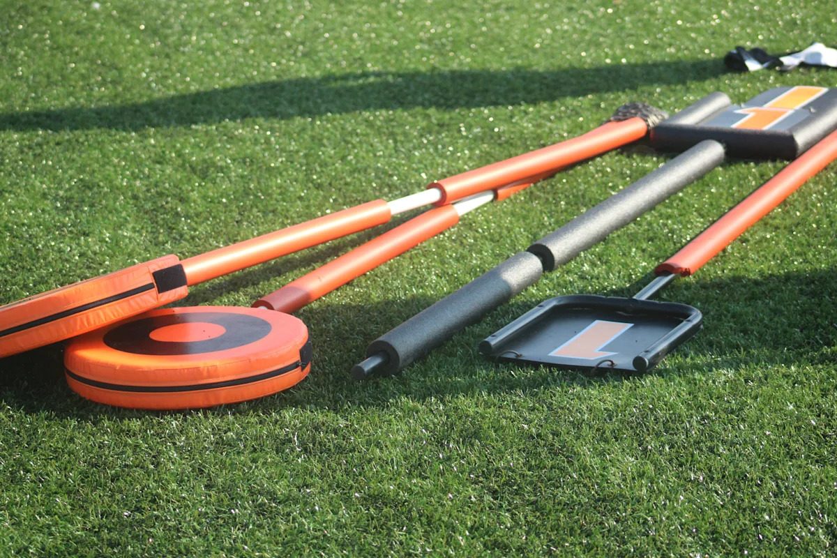 Pasadena High School (CA) cancels varsity season, citing player safety