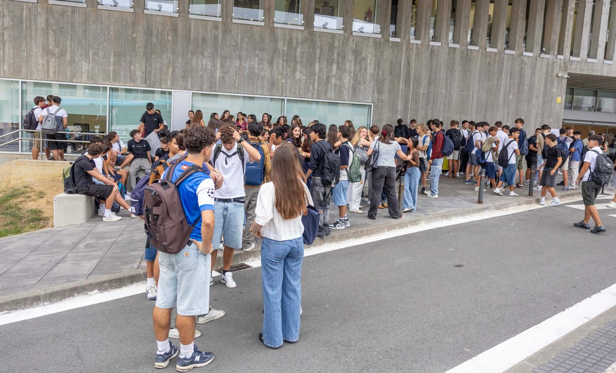 Caídas educativas salvajes de la Comunidad Valenciana y el País Vasco en el Informe PISA en una debacle general de las…