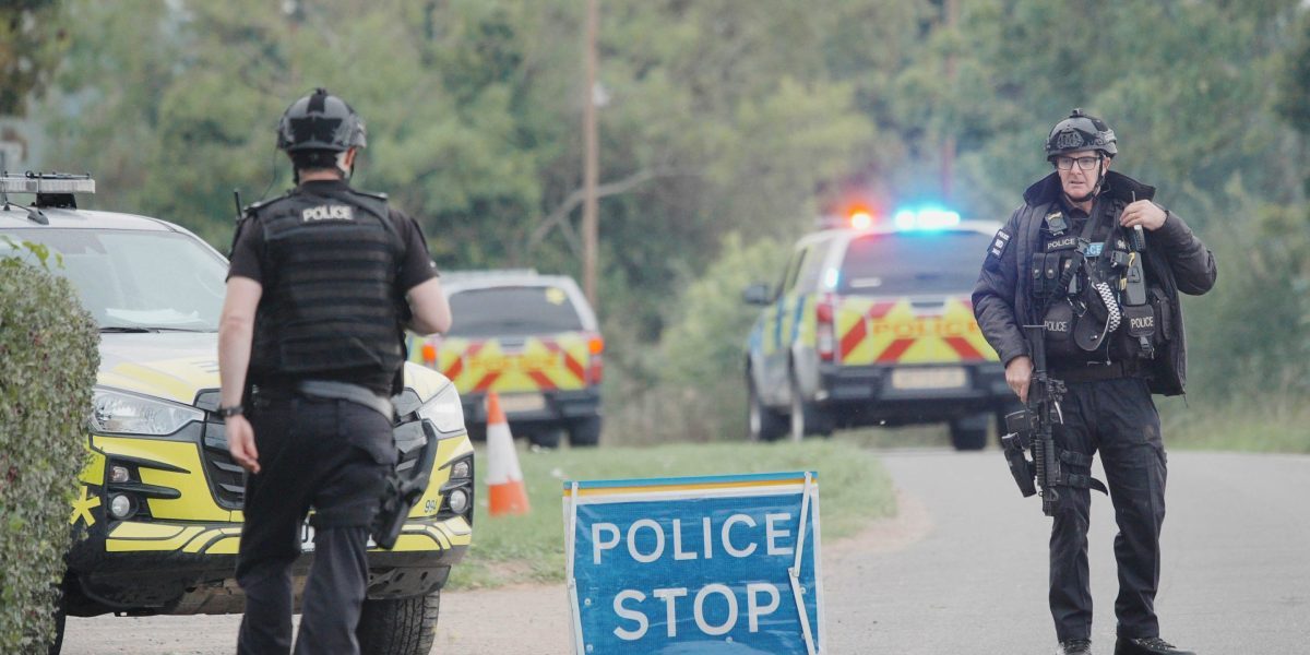 British police arrest five men for allegedly preparing a terrorism attack with explosives on a base used by U.S. bomber…