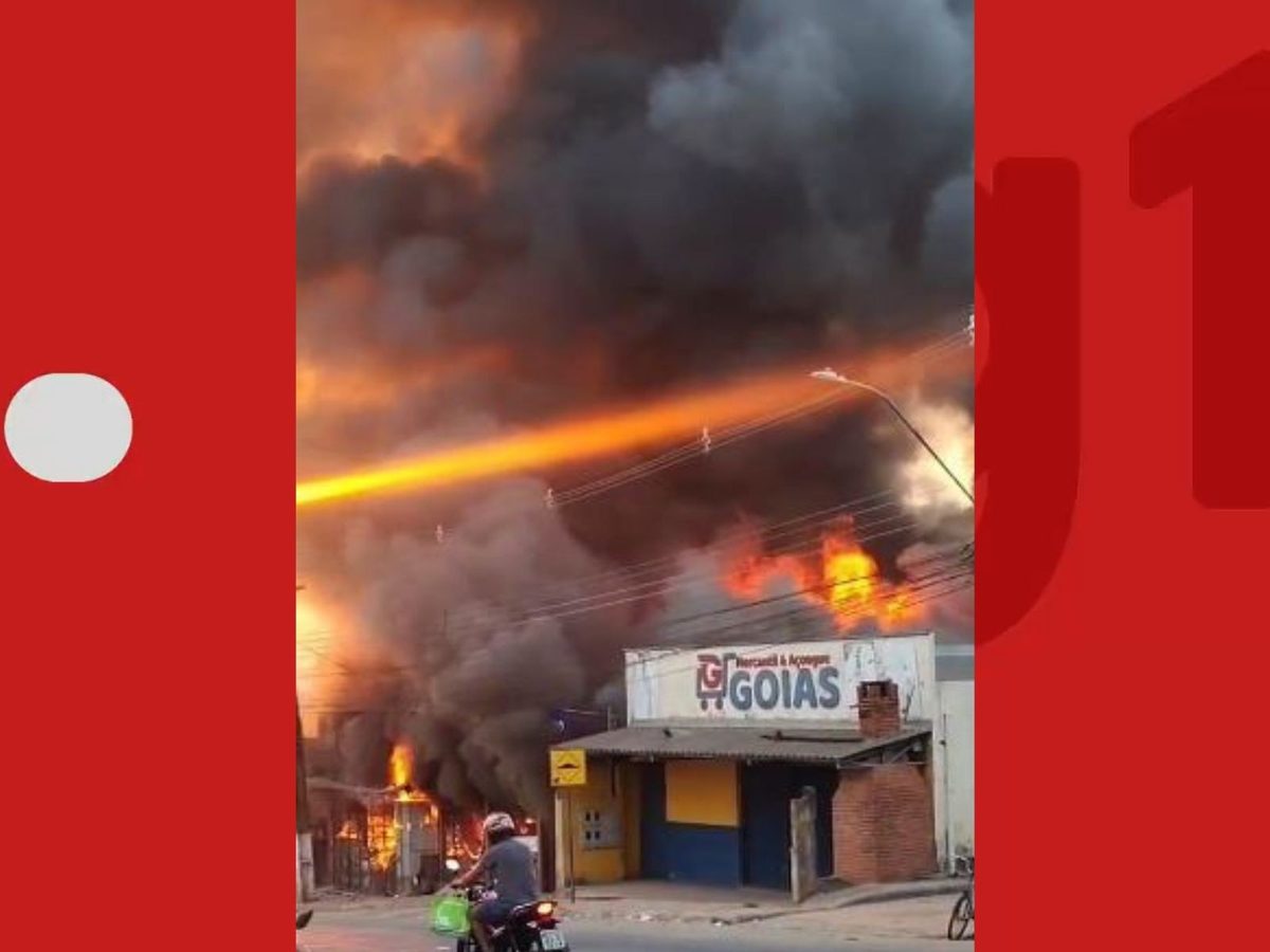 Perícia de incêndio em comércio de Rio Branco deve ser concluída em 30 dias, diz bombeiro