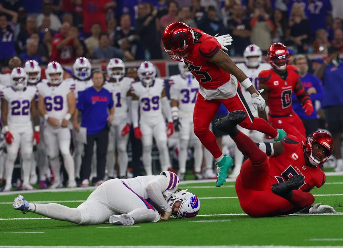 Josh Allen prepared for Texans' pass rush, but will Bills O-line slow it down?