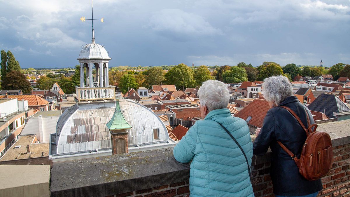 Op de meeste plaatsen blijft het overdag droog, alleen hier is er kans op buien