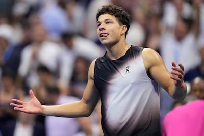 Ben Shelton verslaat Frances Tiafoe in zinderende viersetter en treft Alexander Zverev in finale in New York