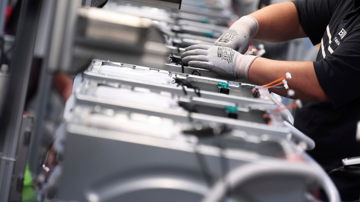 Konjunktur: Deutsche Exporte gehen zurück – Auftragsplus in Elektroindustrie