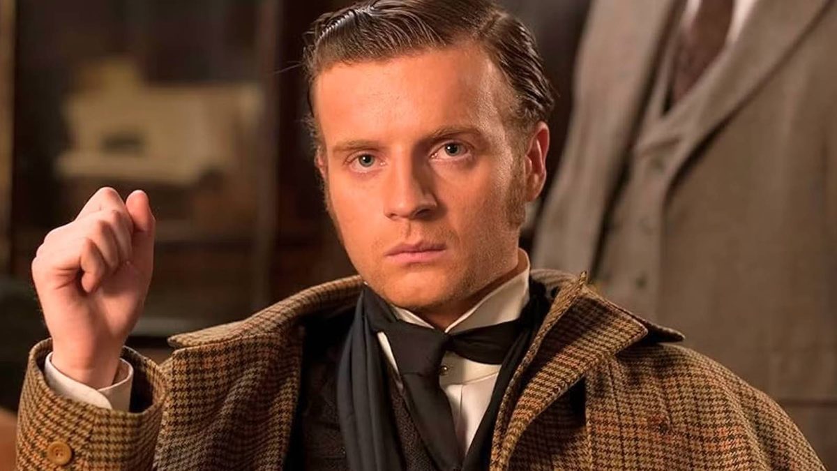 One of TV’s Longest-Running Detective Shows Officially Returns in 1 Month