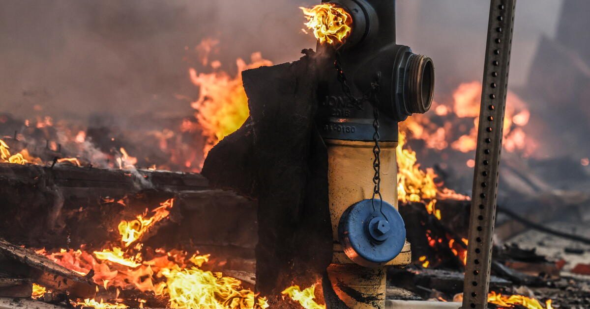 California water agencies may get a new defense in lawsuits over hydrants running dry in wildfires
