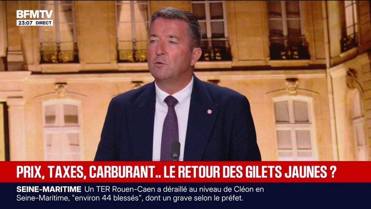 Défiance des Français: "On doit être beaucoup plus présent sur le terrain", affirme Karl Olive, député "Ensemble pour l…