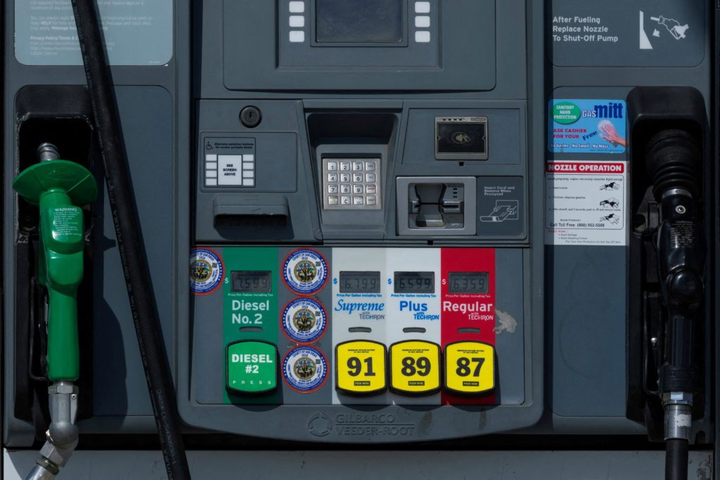 U.S. diesel prices soar past $6 a gallon, deepening strain for hauling everyday goods