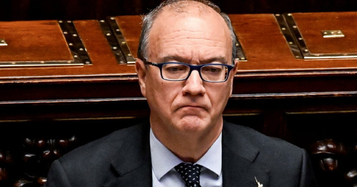 Il decretaccio contro la Scuola: alcune considerazioni sul ‘tetto’ di Valditara