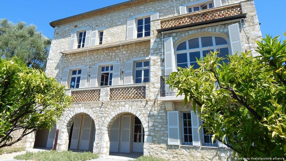 Renoir Museum robbery: Two paintings missing