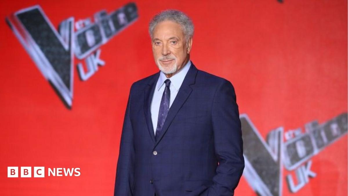 'I didn't want to leave The Voice', says Sir Tom Jones