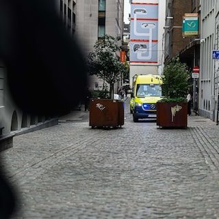 Live - Septemberverklaring uitgesteld naar woensdag om 14 uur nadat Crevits en medewerker onwel werden tijdens gesprekk…