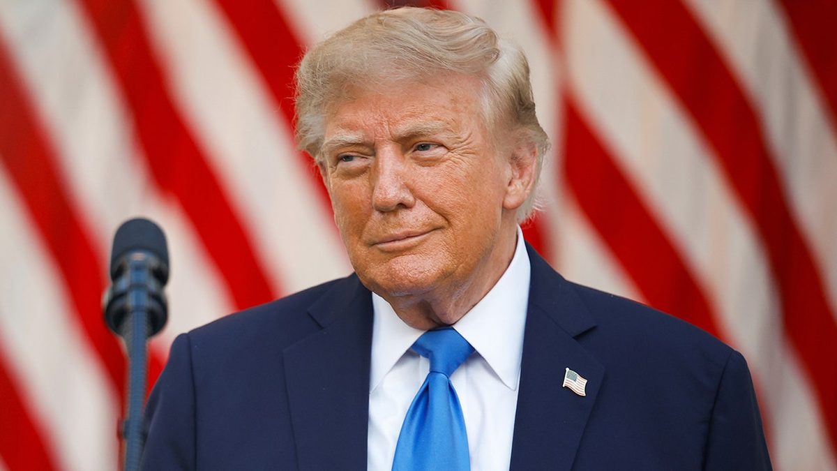 President Trump's move just before the midterms looks to defy historic trend and more top headlines