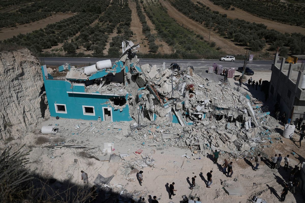 Norge og en rekke andre land med felles uttalelse om Israels bosetninger: Vil forby handel