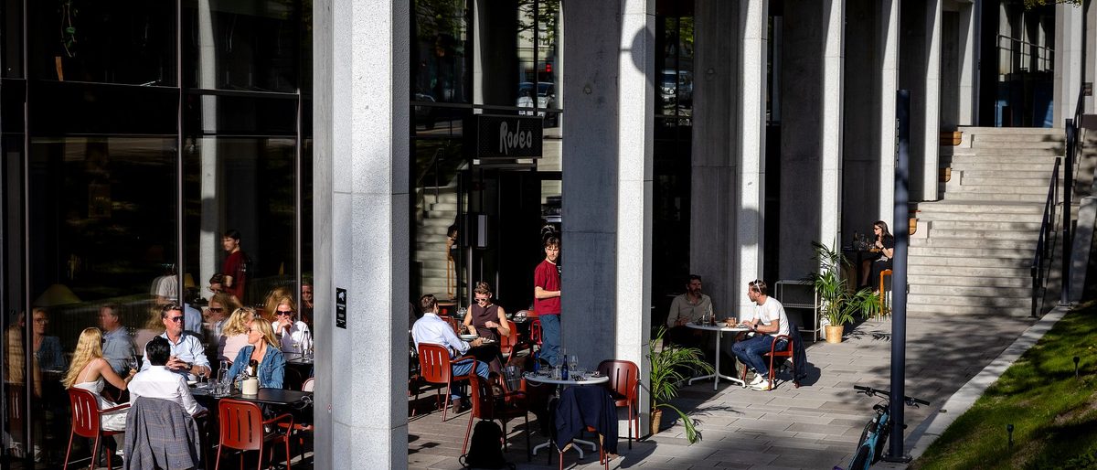 Restaurantene ligger tett i tett. Hvilke er verd å besøke?
