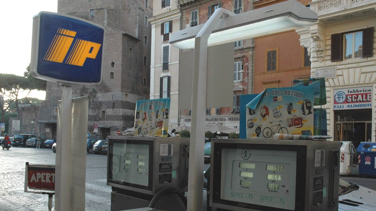 Parte da circa 300 distributori limite prezzi Ip, tetto uguale ad Eni