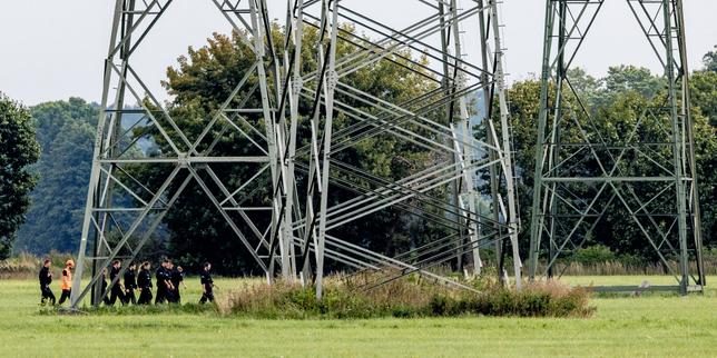 En Allemagne, l’auteur présumé d’actes de sabotage sur le réseau électrique arrêté, le gouvernement évoque un militant…