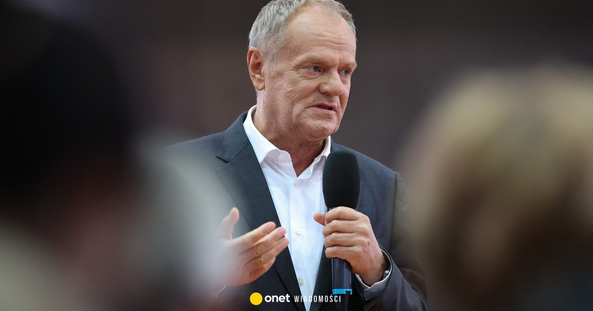 Donald Tusk zamieścił nagranie. "Cała prawda o cenach paliw. Posłuchajcie"