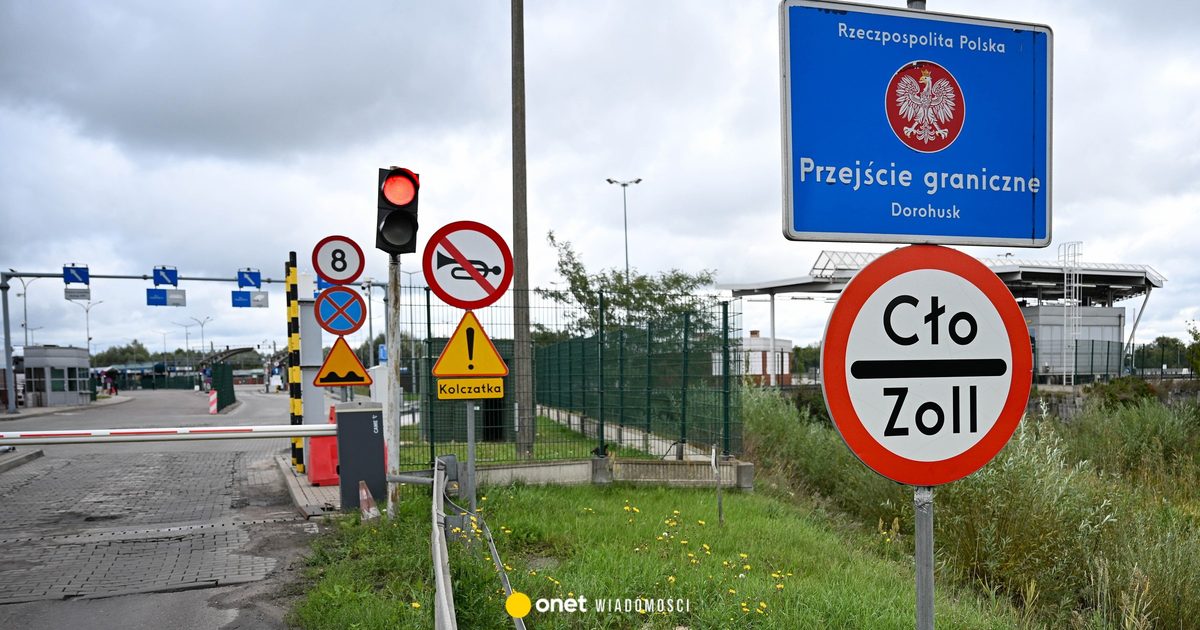 "Słychać było wybuch i widać czarny dym". Wójt Dorohuska o uderzeniu drona przy granicy