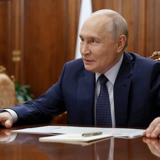 Live - Poetin schaalt per decreet omvang strijdmacht op • Russische drone ingeslagen nabij Poolse grenspost