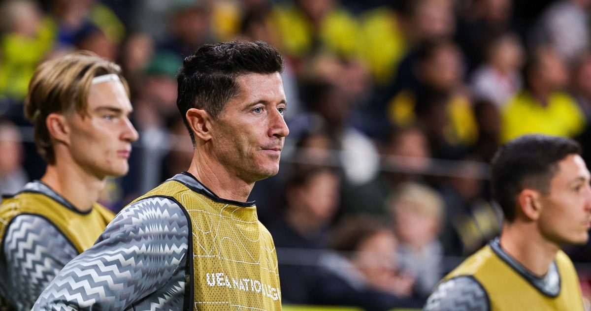 Dziwna sytuacja z Robertem Lewandowskim podczas meczu ze Szwecją
