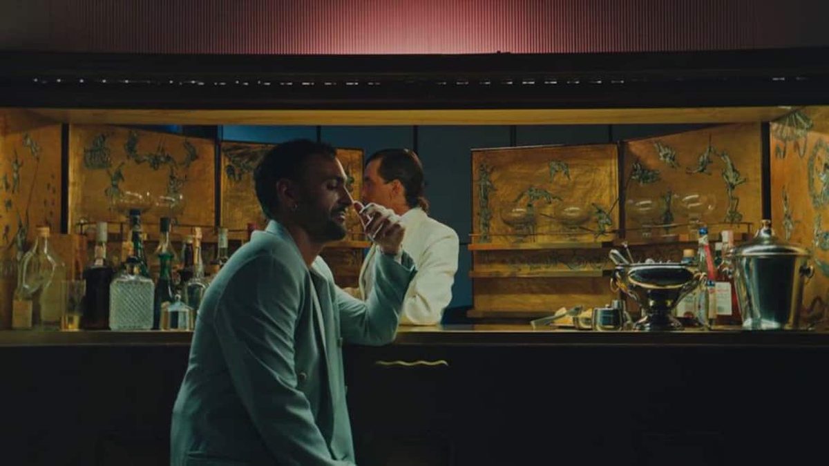Mengoni direttore creativo "Allo Sbagliato" di Milano
