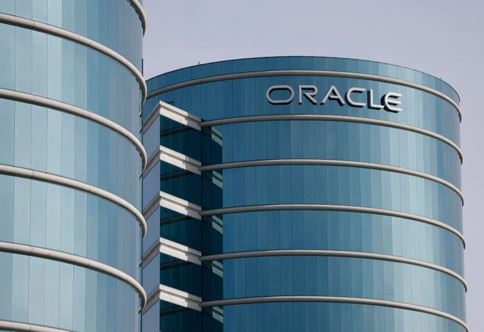 Oracle Stock Rises After Q1 Results Show AI Cloud Growth, Lower Cash Burn