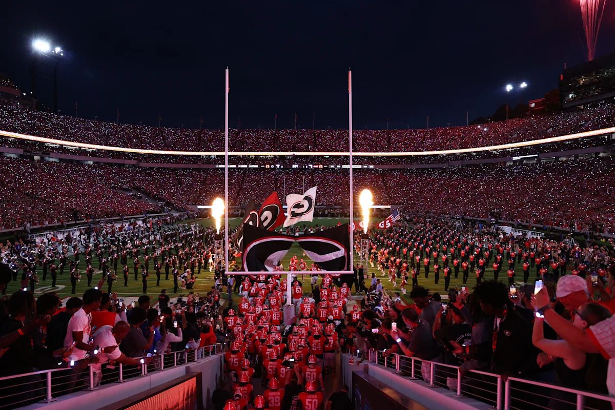 Buy tickets for Georgia football game vs. Western Kentucky