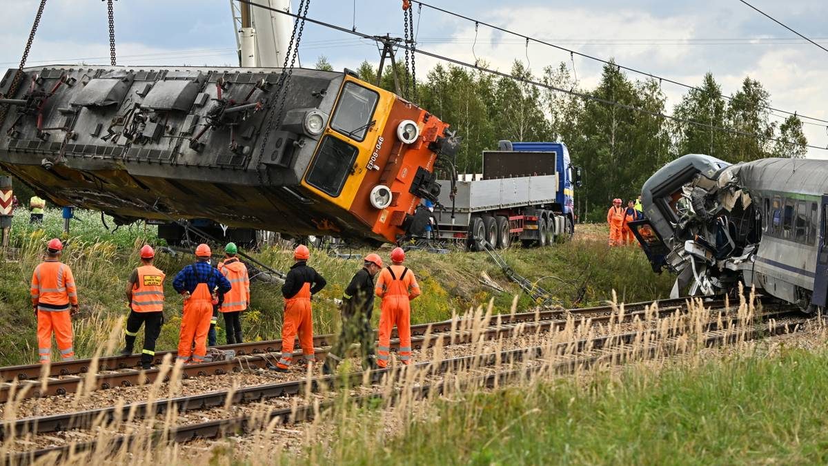 Katastrofa w Sokolnikach Suchych. Nowe informacje ws. ruchu pociągów
