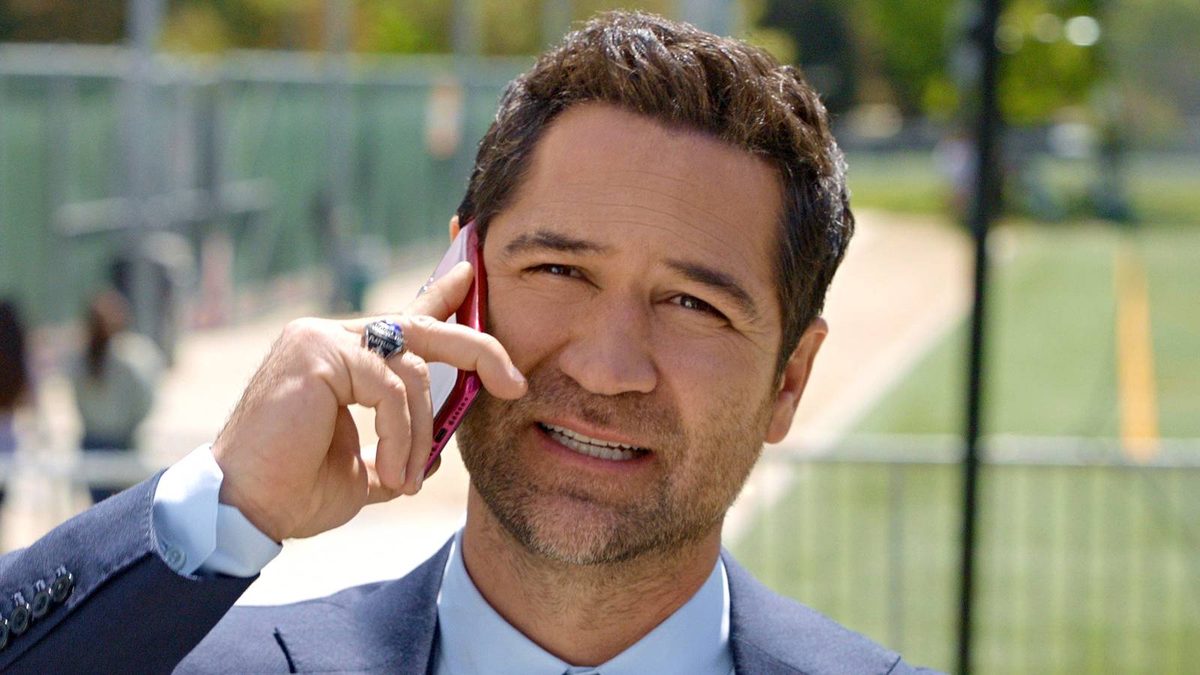 Netflix Officially Confirms 'Lincoln Lawyer' Spin-Off