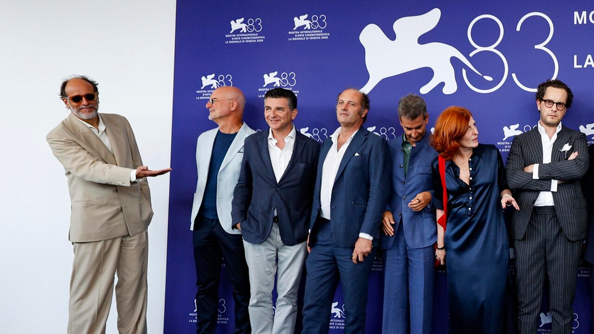 Mostra del Cinema di Venezia, Guadagnino: 'Joie de vivre nasce dall'amore che ho per Bertolucci'