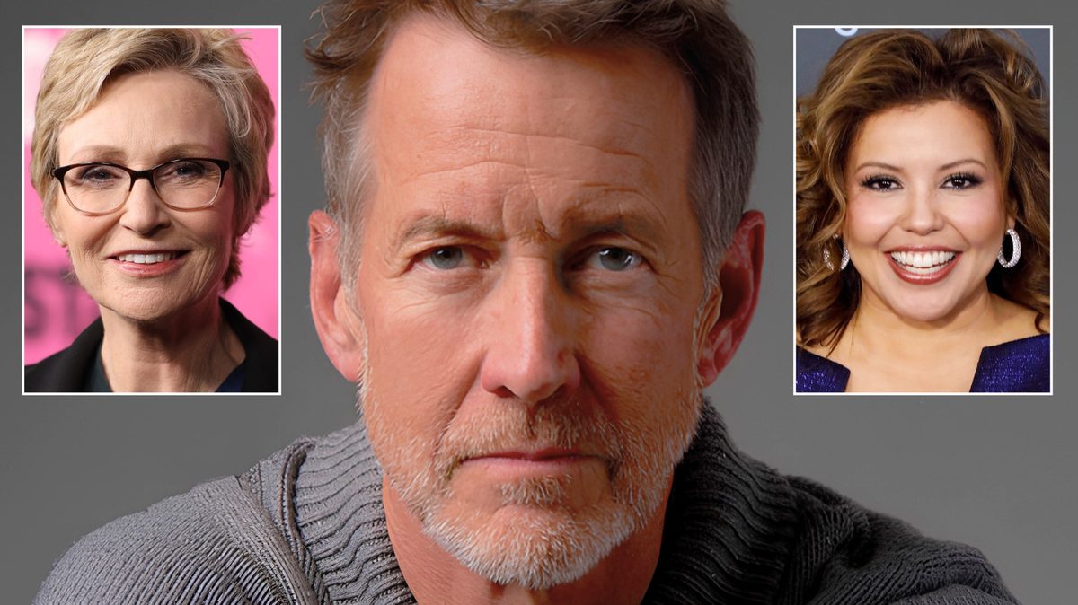 Happy's Place Stages Reba Reunion, Casts James Denton As Potential Love Interest For Bobbie — Plus, Jane Lynch And Just…