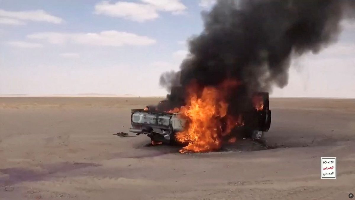 Después de Ormuz, el mar Rojo: los hutíes llegan al estrecho de Bab el-Mandeb y amenazan con estrangular el comercio gl…