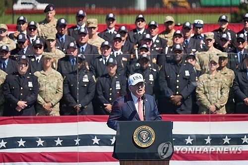 트럼프, 9·11 추모행사서 "미국은 어떤 테러로도 파괴 불가"