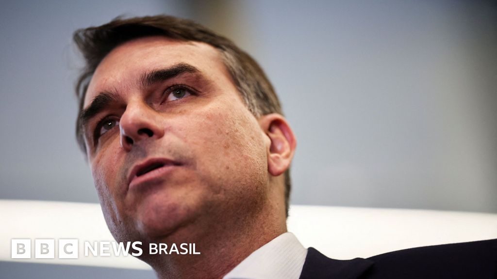 PGR pediu para apurar se Flávio Bolsonaro atuou no Senado para beneficiar Vorcaro