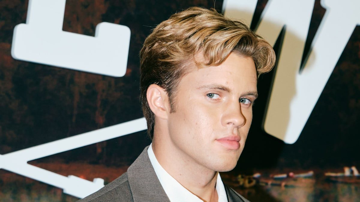 Is Sam Braun Single or Dating Anyone? Meet the ‘Crew Girl’ Actor’s Real-Life Girlfriend!