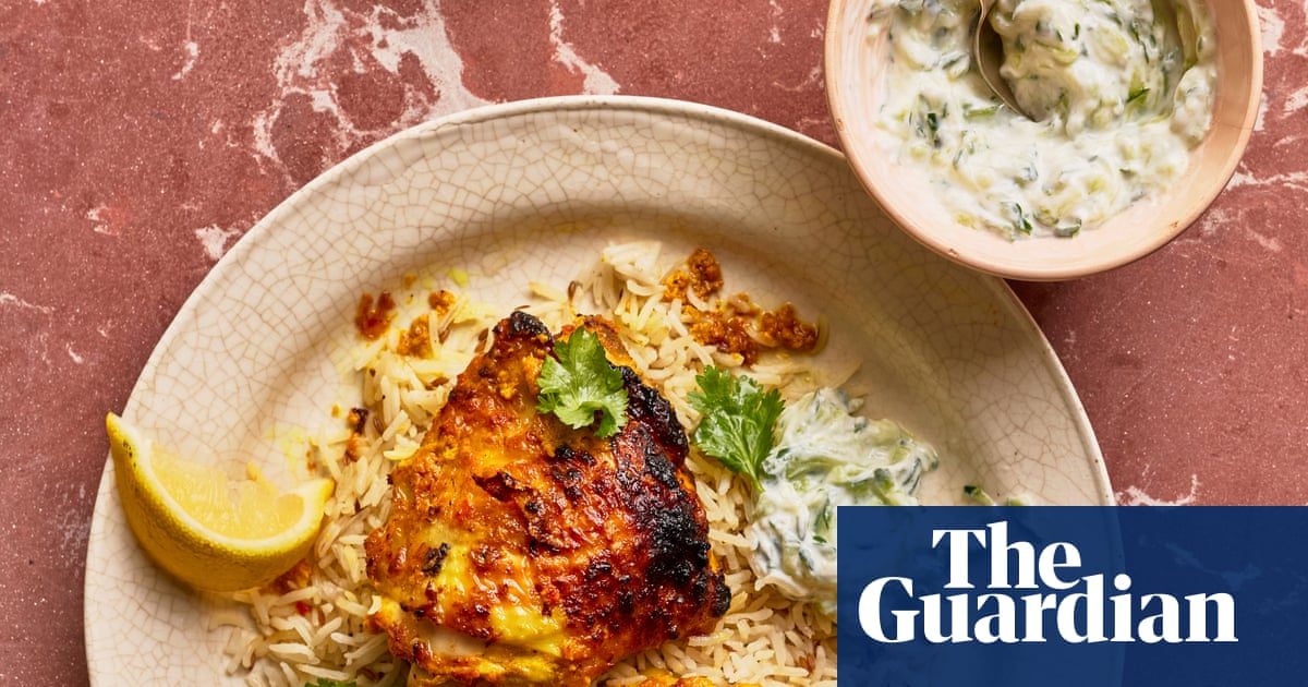 Thomasina Miers’ recipes for turmeric chicken and cardamom apple tart