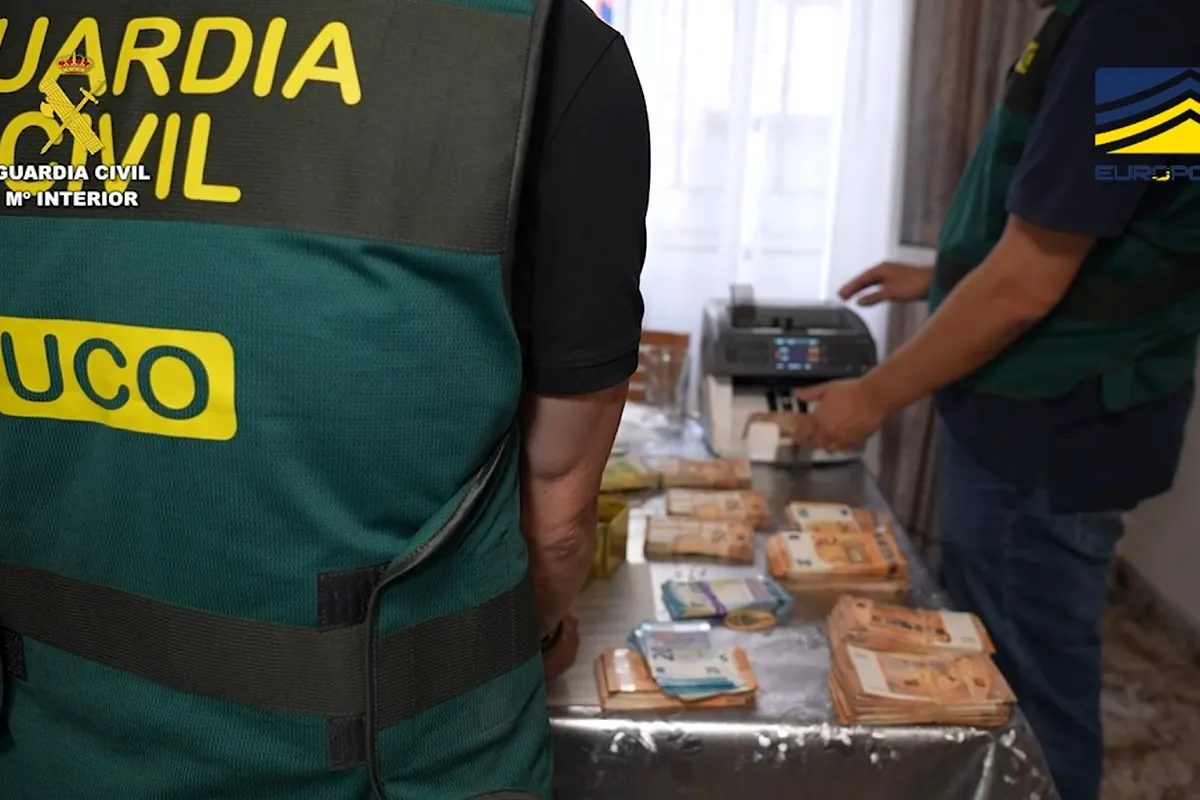 El Tribunal de Cuentas de la UE avisa del aumento de la producción ilegal de tabaco, con pérdidas de 13.000 millones en…