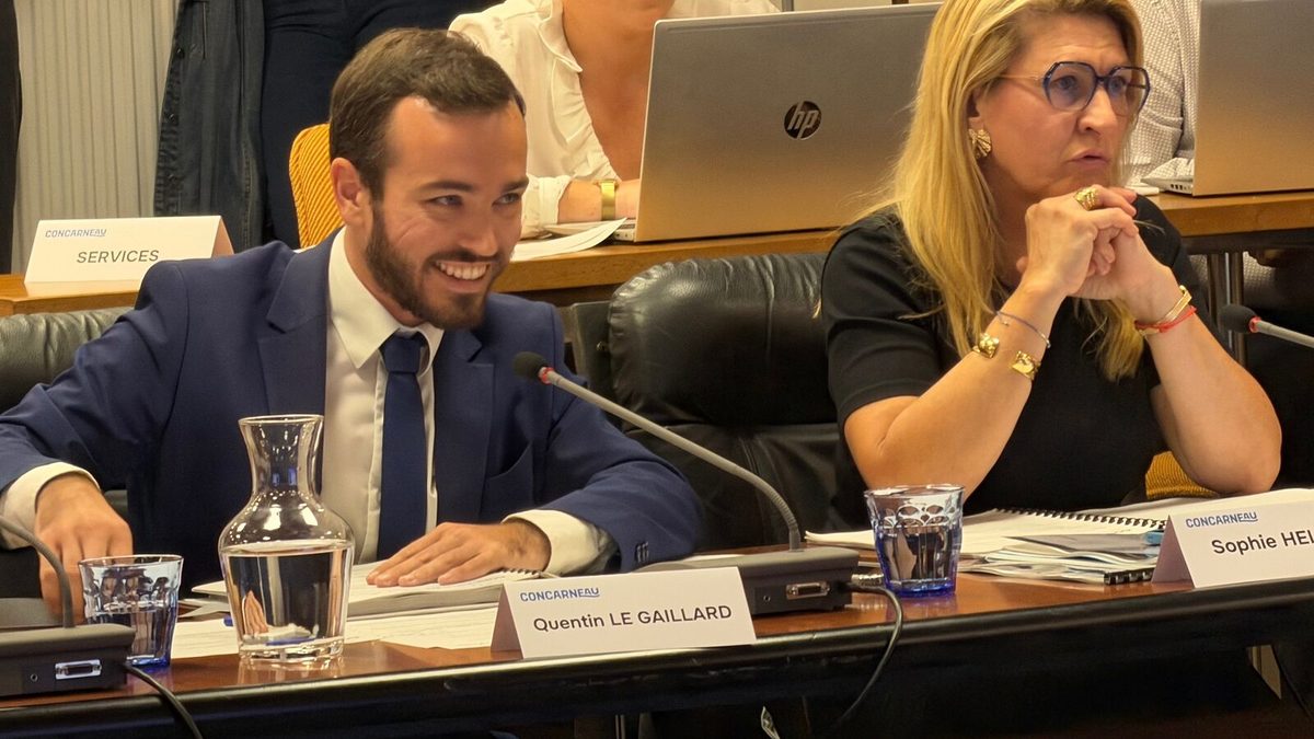 « Quand le bateau tangue, le capitaine tient la barre » : le maire de Concarneau annonce ne pas démissionner