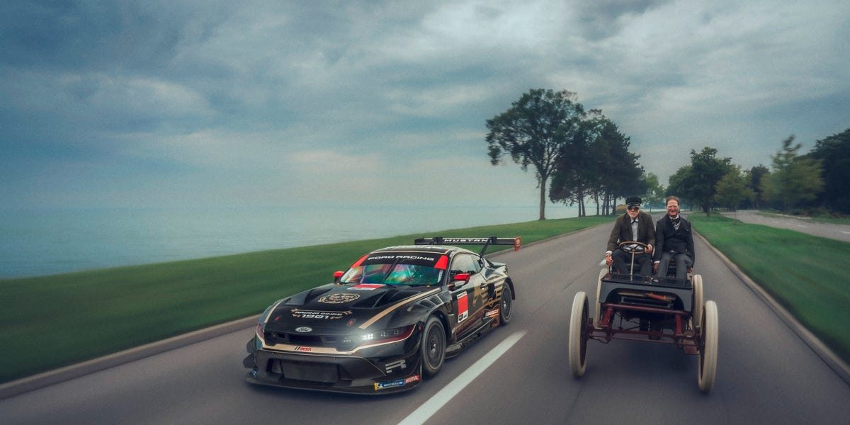 Ford’s Mustang Racers Are Wearing a Tribute To a 125-Year-Old Car This Weekend